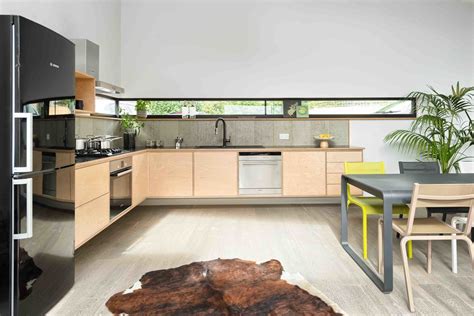 For quality pre fab cabins with modern designs at unparalleled prices, look no further than alibaba.com. This London Prefab Made of 7 Modules Was Raised in Just ...
