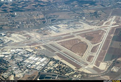 - Airport Overview - Airport Overview - Overall View photo by Davidi 1998 | Airport, Airport ...