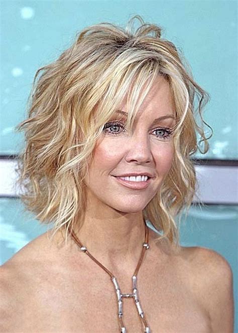 medium hairstyles for thin wavy hair | Short Shaggy Bob Short Layered
