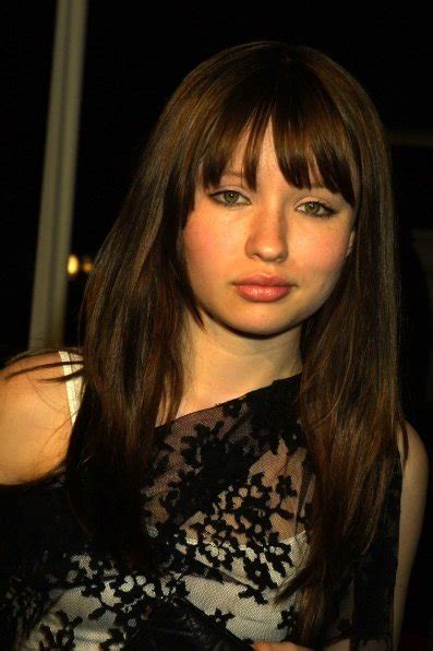 Hollywood Stars Style Emily Browning Australian Actress And Fashion Model