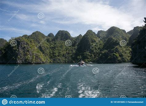 Kayangan Lake Mountains Coron Island Philippines Stock Image Image