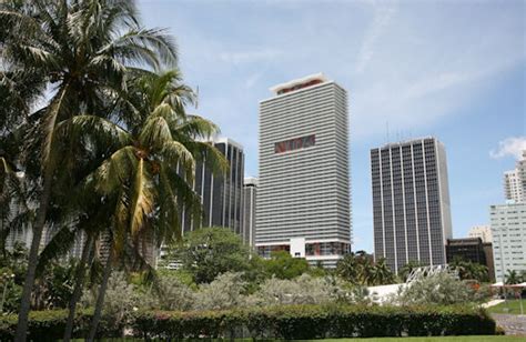 From 401 sq ft to 458 sq ft / starting at usd 304,000. 50 Biscayne, Downtown Miami Condos, Close-out Prices ...