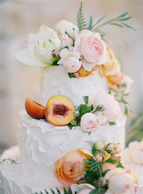 Al Fresco Wedding In Santa Ynez Peach Wedding Wedding Cake Peach