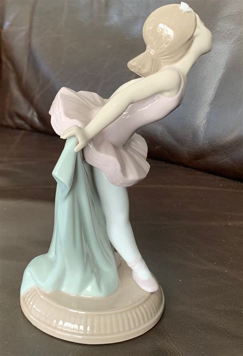 Nao By Lladro Ballerina Figurine My Recital 1151 Perfect Etsy
