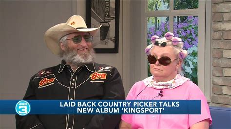 laid back country picker s ‘kingsport out now