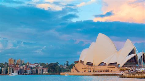 Sydney Opera House Sydney Holiday Accommodation Holiday Houses And More