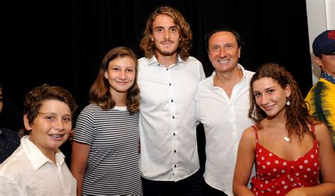 Stefanos tsitsipas is arguably one of the most exciting players on tour. Greek community honours tennis star Tsitsipas for uniting ...