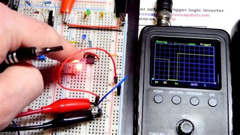 Oscilloscope Measurements Of 555 Timer Schmitt Trigger Digital Inverter