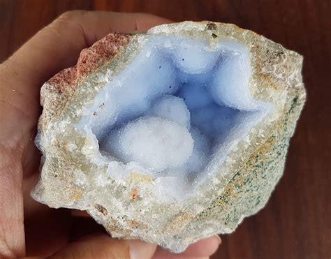 Blue Lace Agate Geode 282 Grams Energy In Balance