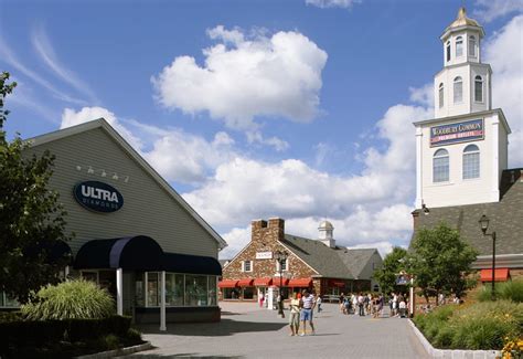 Woodbury Common Premium Outlets To Times Square Best Design Idea