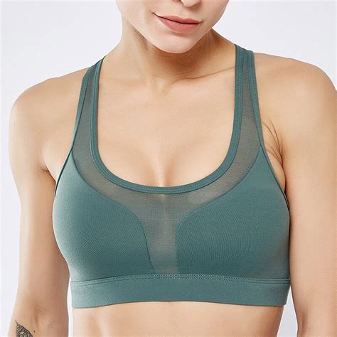 Customized Sports Bra With Pocket Yoga Essentials Brand Oem