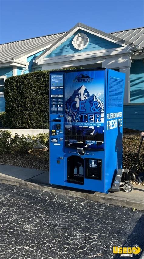 New 2023 Everest Ice Vx4 Bagged Ice And Filtered Water Vending Machine