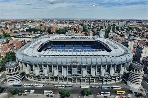 Je bent supporter van je favoriete team en bent er bij iedere wedstrijd in het stadion aan te treffen? Bezienswaardigheden Madrid - Met deze tips voorbereid op ...