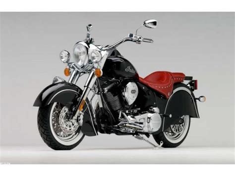 2010 Indian Chief Deluxe Motorcycle Reviews Specs And Prices