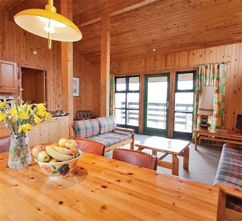 Hoseasons are and have been a trusted name in the travel industry for over 6 decades. Lochearnhead Loch Side Lodges