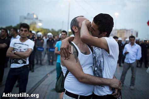 PHOTOS In Wake Of Protests Turkey Holds Pride Parade 972 Magazine