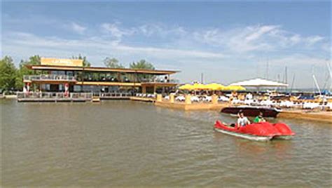 Maybe you would like to learn more about one of these? "Leinen los" für Restaurant Katamaran in Rust ...