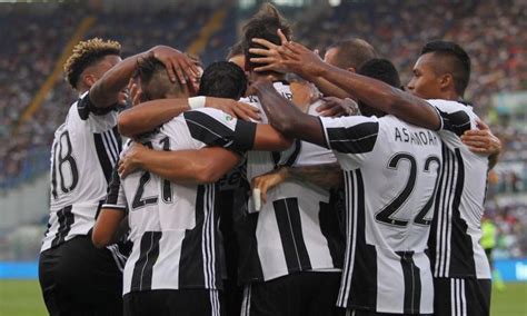 Ecco l'elenco dei vari pacchetti offerti (non obbligatori: Juventus in Finale di Champions League 2017