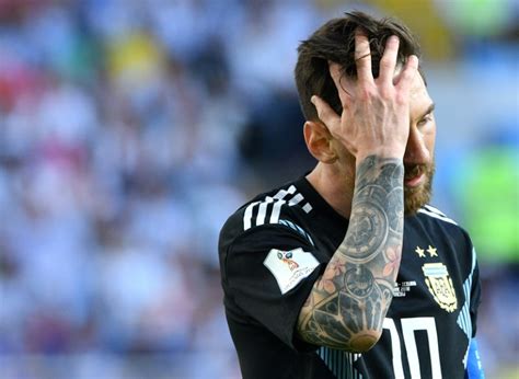 Don T Blame Messi Pleads Argentina Boss Sampaoli Shine News