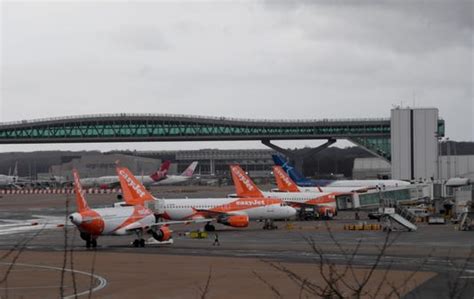 Find all the transport options for your trip from london gatwick airport (lgw) to fleet right here. Gatwick airport reopens after arrests for drone 'attacks ...