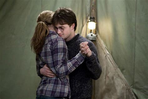 The Five Coolest Scenes From The Harry Potter Movies That Werent In