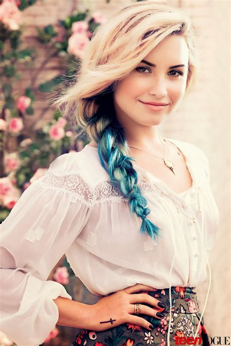 A Blog About Girls And Fashion Pictures Demi Lovato