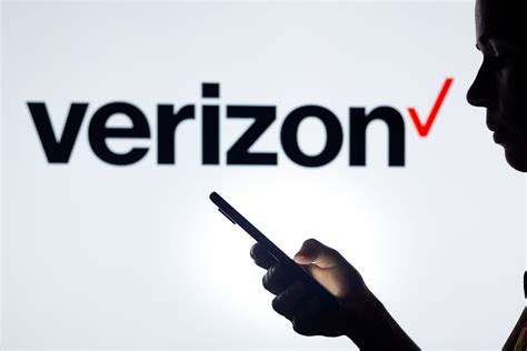 Verizon Makes Big Change To Customer Plans And People Will Be Furious