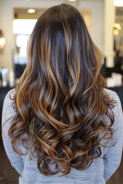 50 Stunning Brown Hair with Highlights Ideas for 2021