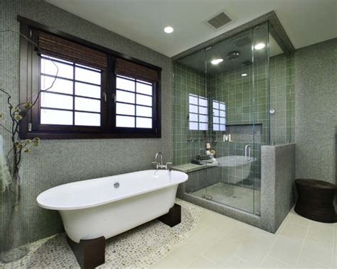While a separate tub and shower combo may be the centerpiece of your new bathroom, there are many other supporting elements that bring it all together. Separate Shower And Tub Home Design Ideas, Pictures ...