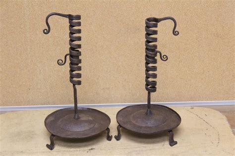 Pair Of Early 18th C Wrought Iron Spiral Candlesticks H 12 12 Country