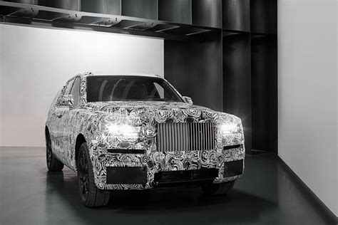 2019 Rolls Royce Cullinan Suv Gears Up For Arctic And Middle East