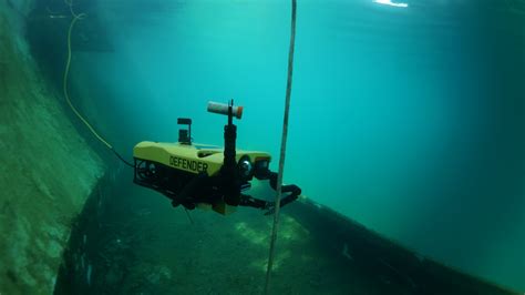 Videoray Begins Shipping Defender Underwater Robot Systems To Us Navy
