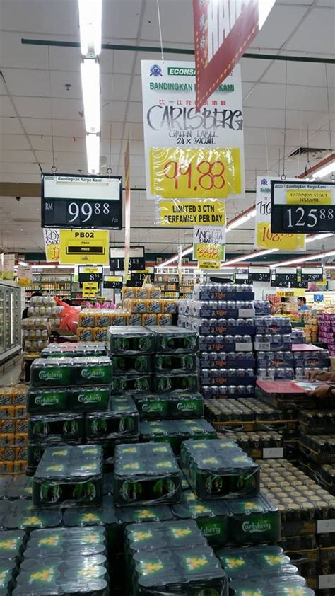 Tough beer able survive lagi. Shoppers in M'sia snatch cartons of Tiger beer for S$1.38 ...