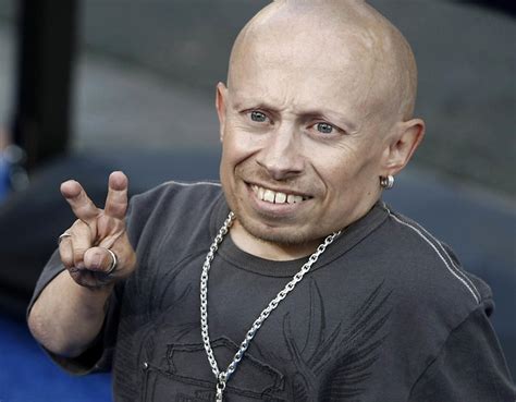 Verne Troyer S Death Reported As Possible Suicide By Coroner