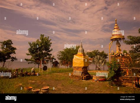 The Temple Island Or Wat Tiloke Aram Island At The Lake Of Kwan Phayao