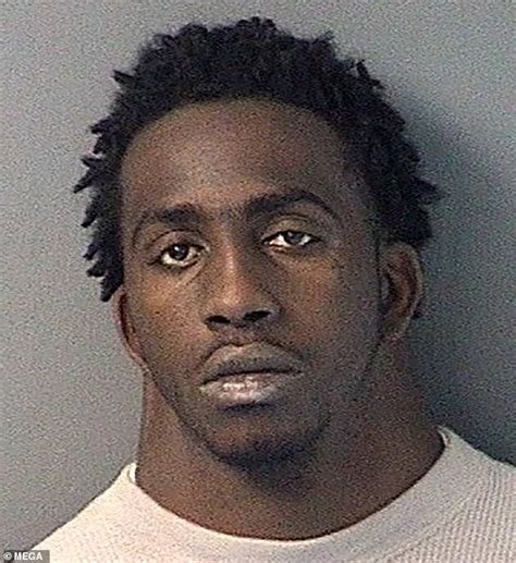 Florida Man 31 Whose Mugshot Went Viral Because Of His Wide Neck Is
