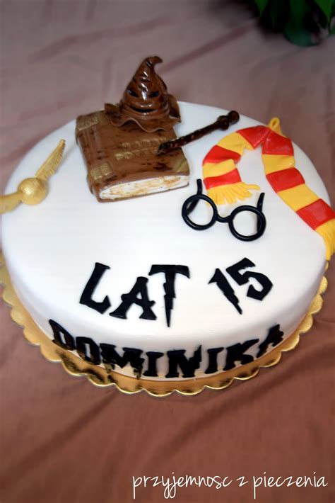 Przyjemność Z Pieczenia Tort Harry Potter
