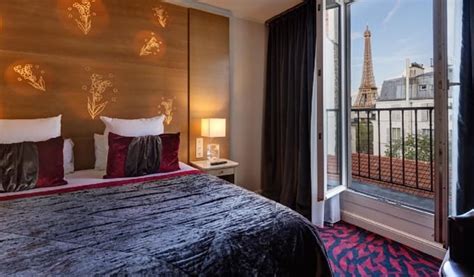 This central hotel is a few minutes' walk from the scenic champ. Hotels in Paris You Can Wake Up To Views Of The Eiffel ...