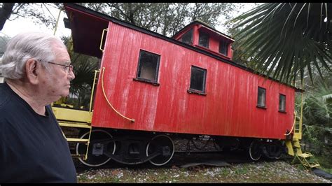 Valparaiso Resident Has Landn Caboose In His Yard Youtube