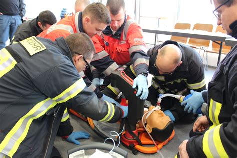 Matthew is best known for designing cars such. Meldung: Gemeinsame Rettungsübung von Feuerwehr Mengen und ...