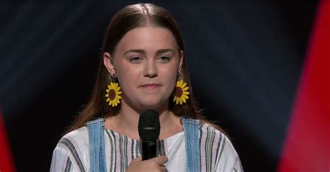 19 Year Old Sings Heavenly Rendition Of Songbird On The Voice Australia
