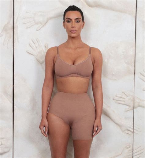 Skims Lingerie Here S What S Hidden Under Kim Kardashian S Clothes 15 Pics Videos The