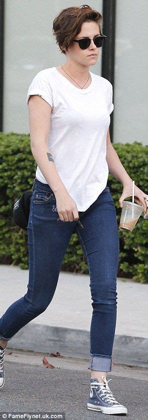 Kristen Stewart Sports Her Usual Attire Of Jeans And A T Shirt