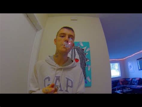 #madclip instagram videos and photos. Lil Peep - Keep My Coo смотреть клип или скачать клип в ...