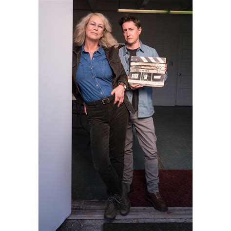 She is the recipient of several accolades, including a bafta award, two golden globe awards and a star on the hollywood walk of fame in 1998. PRIMER VISTAZO A JAMIE LEE CURTIS EN "HALLOWEEN" ~ Gamers ...