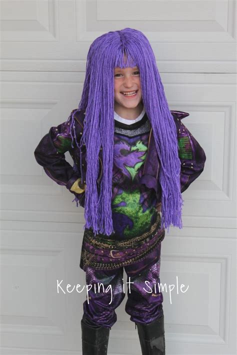 Explore @mal_weg twitter profile and download videos and photos südtirolerin ich möchte nicht, dass mich bekannte erkennen. Purple Yarn Wig for Mal from Descendants 2 Costume ...