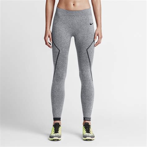 The Nike Pro Hyperwarm Limitless Womens Tights Womens Tights Nike