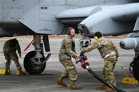 175th Wing Sharpens Csar Skills During Sunshine Rescue 175th Wing