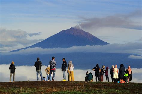 Gunung Tertinggi Di Indonesia Homecare