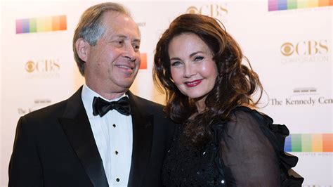 ‘wonder Woman’ Star Lynda Carter Says She Cries ‘three Times A Day’ After Losing Her Husband